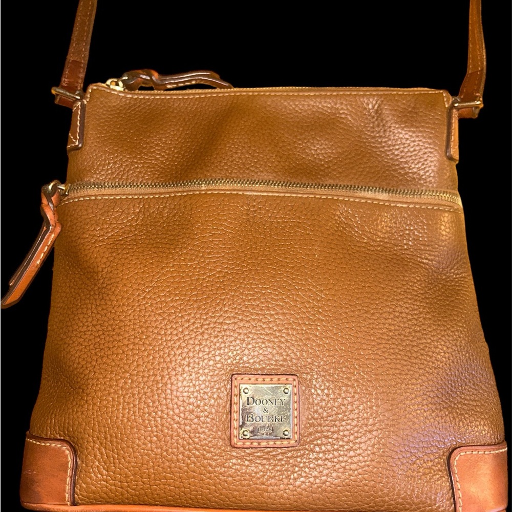 GUC Dooney and Bourke Pebbled Leather Crossbody Bag with Red Interior